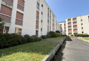 APPARTEMENT QUARTIER LAFAYETTE, T4 au RDC de 104,64 m2 avec balcon, cave et garage boxé IMG_0058.jpeg - APPARTEMENT QUARTIER LAFAYETTE, T4 au RDC de 104,64 m2 avec balcon, cave et garage boxé
