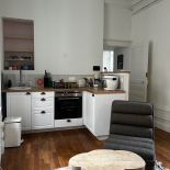 APPARTEMENT A deux pas du Château, maison/appartement triplex. Beaucoup de charme ! APPARTEMENT A deux pas du Château, maison/appartement triplex. Beaucoup de charme !