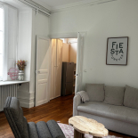 APPARTEMENT A deux pas du Château, maison/appartement triplex. Beaucoup de charme ! APPARTEMENT A deux pas du Château, maison/appartement triplex. Beaucoup de charme !