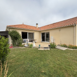 MAISON PREFAILLES, maison de plain-pied avec garage et grand jardin MAISON PREFAILLES, maison de plain-pied avec garage et grand jardin