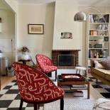 MAISON Abbé Chauvat, très agréable maison années 60 avec beau jardin ! MAISON Abbé Chauvat, très agréable maison années 60 avec beau jardin !